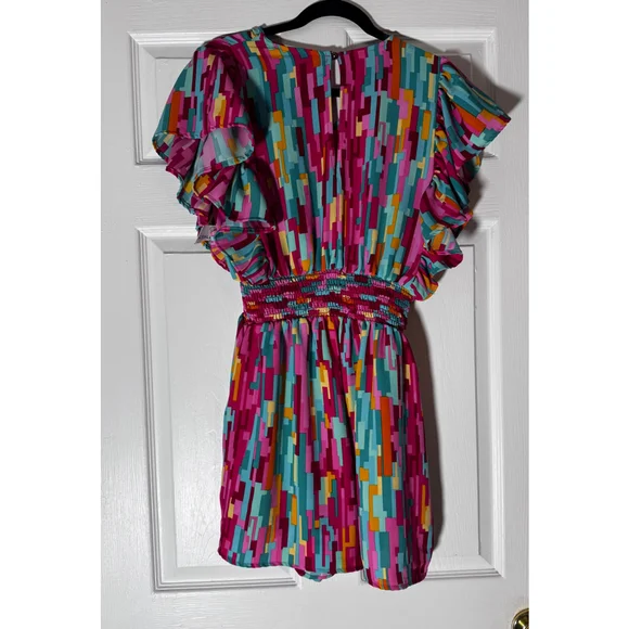 Women's Haptics Fuchsia Teal Smocking Waist Shorts Romper L - Picture 3 of 6